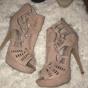 Just Fab heels size 9